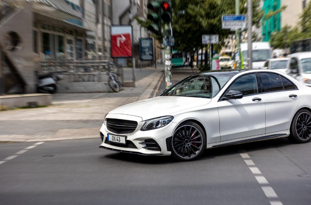 You are currently viewing Assurance Mercedes : comment bien assurer votre véhicule ?